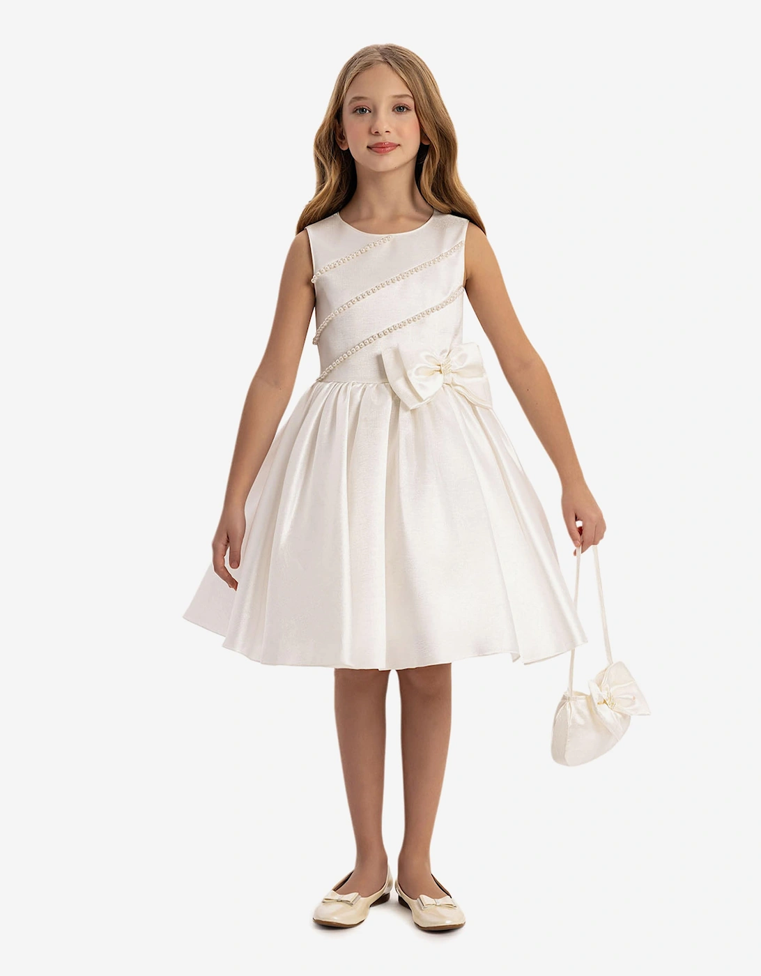 Girl's Dress & Fleur Girls Satin Dress with Matching Bag in White - Size: 9 years