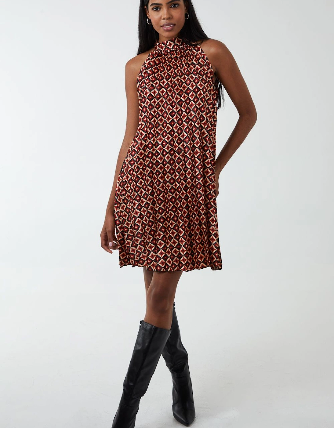 Halterneck Sleeveless Pleated Dress in Satin, 2 of 1