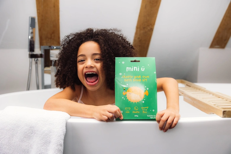 Kids Create Your Own Bath Bomb Kit in Multicolour
