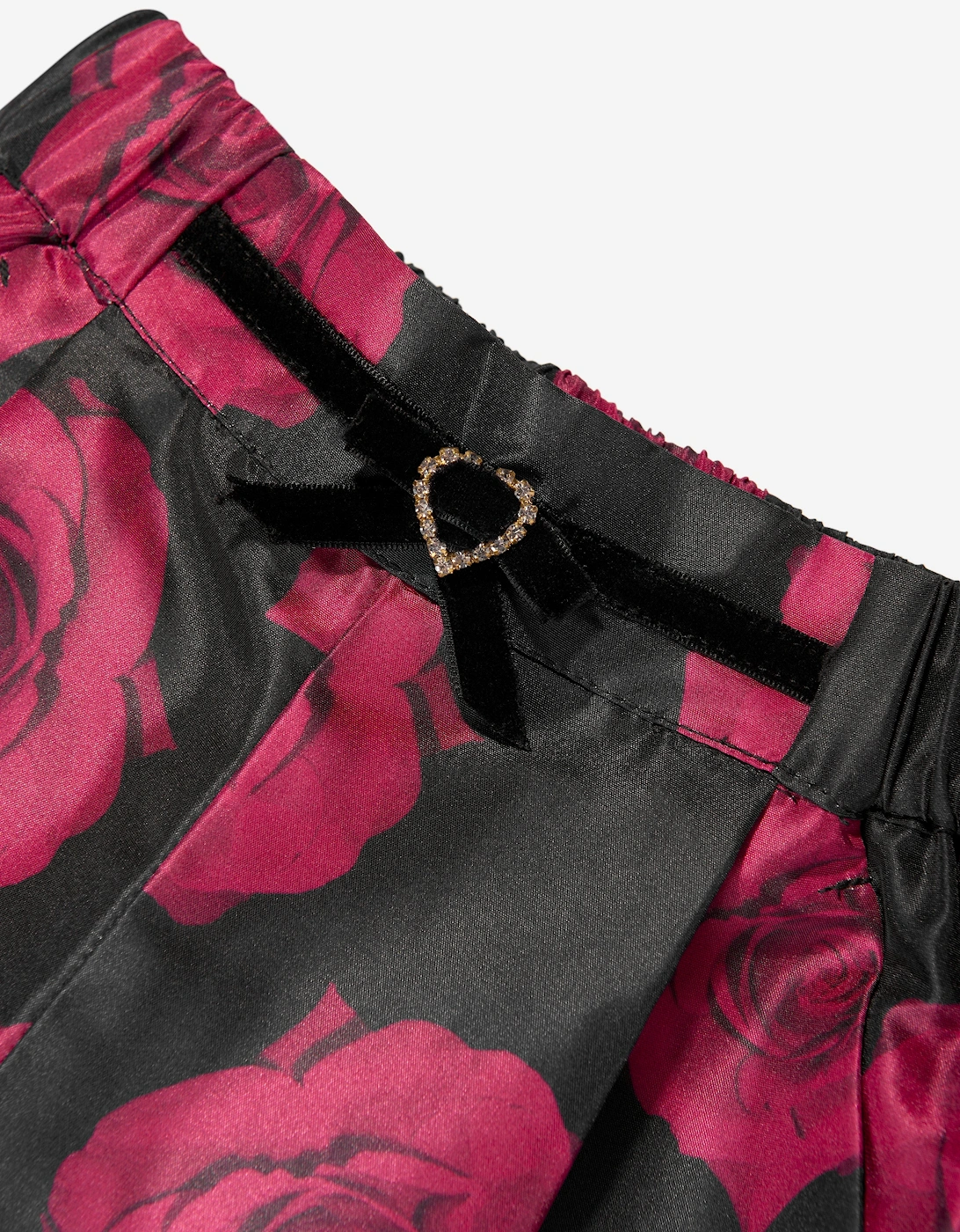 BCBGMAXAZRIA Girls Digital Print Rose Shorts in Black