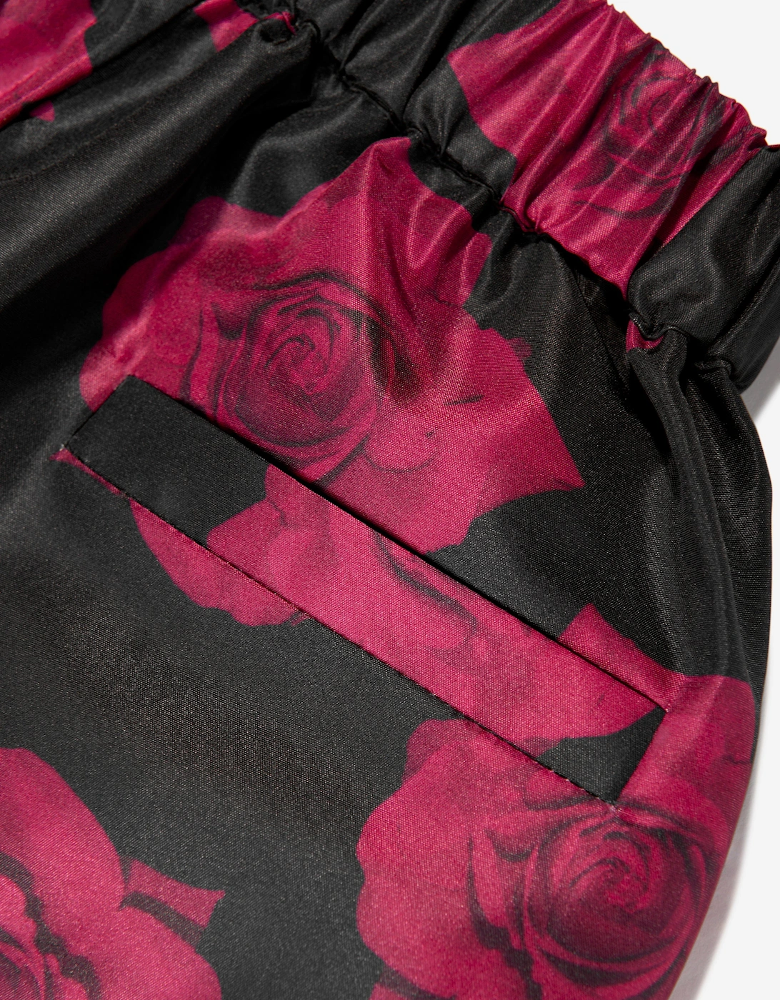 BCBGMAXAZRIA Girls Digital Print Rose Shorts in Black
