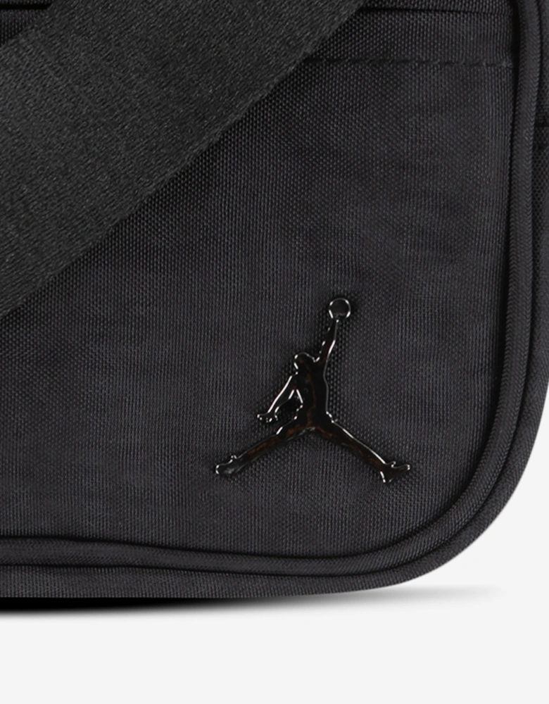 Kids Alpha Camera Bag in Black (18cm)