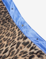 Thumbnail 2 of 4