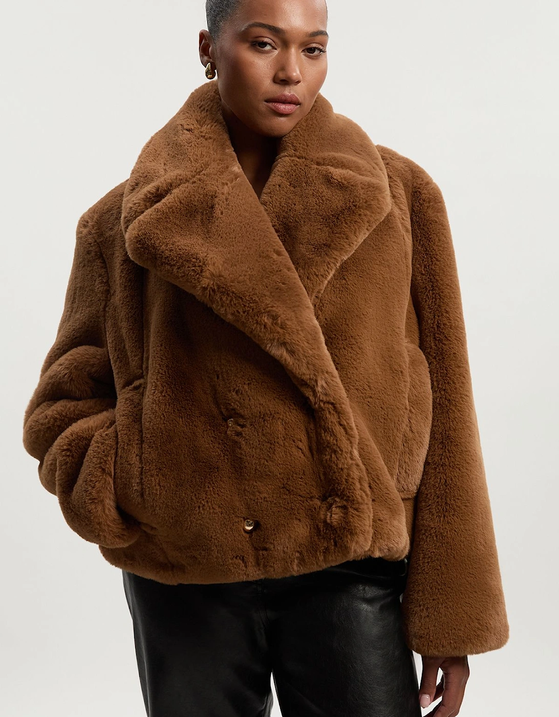 Plus Size Faux Fur Buttoned Short Coat, 2 of 1