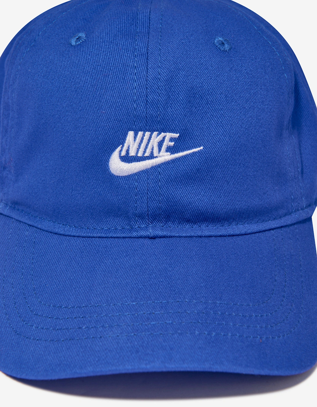 Boys Futura Curve Brim Cap in Blue