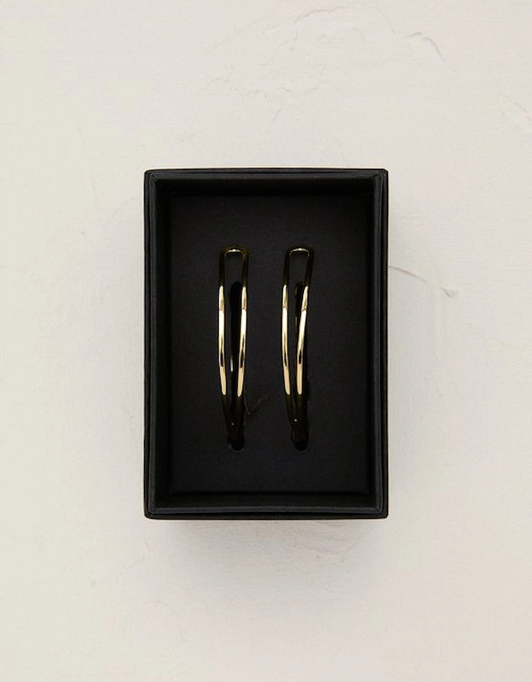 14kt Gold Plated Criss Cross Hoop Earring