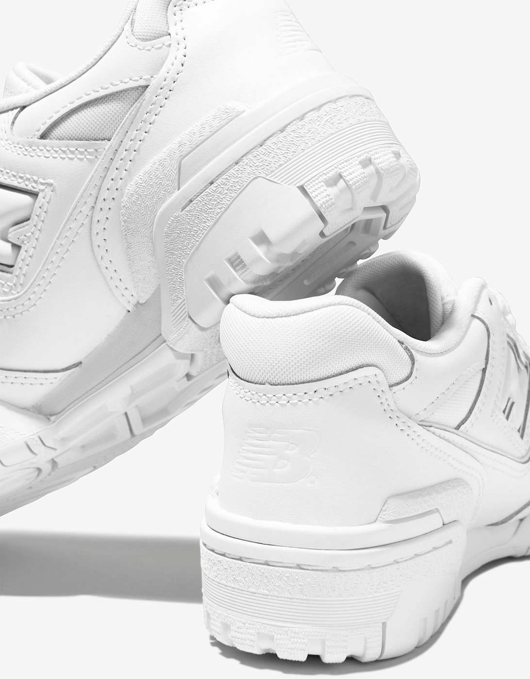 Kids 550 Lace Up Logo Trainers in White
