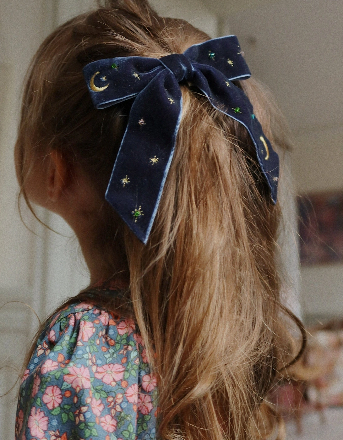 Girls Velvet Bow Pearly Hair Clip in Navy