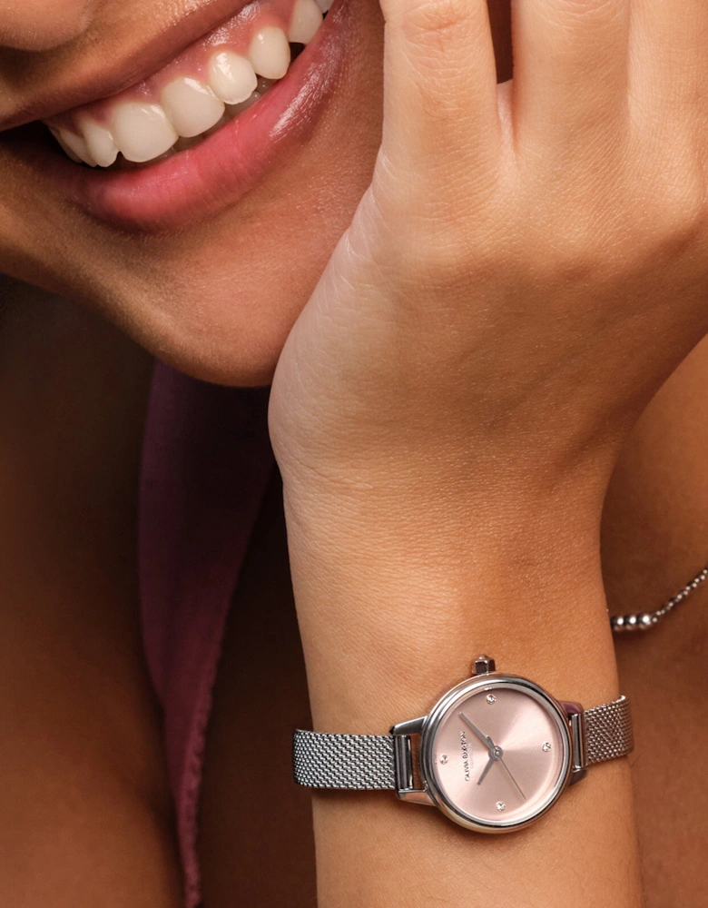Mini Classic Stainless Steel Mesh Bracelet Watch in Silver (23mm)