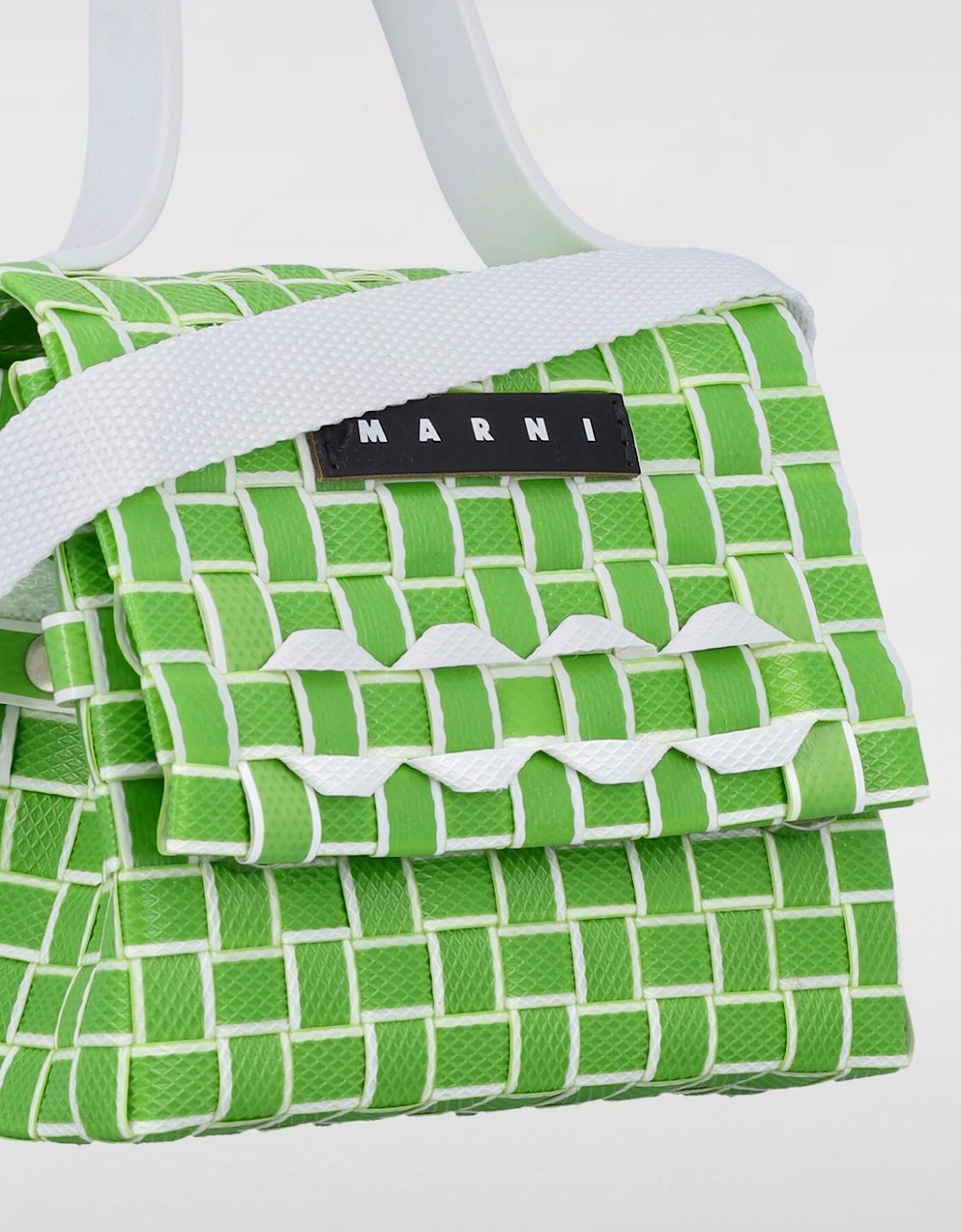 Mini Trunk Bag Woven Recycled Plastic