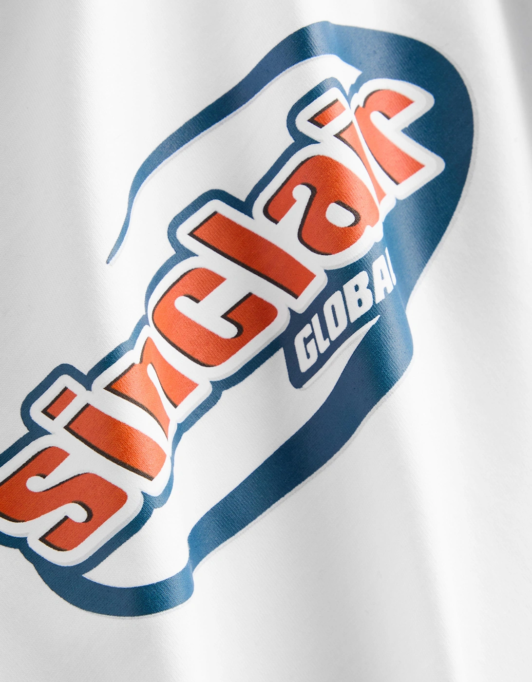 ITALICS GLOBAL LOGO TEE WHITE