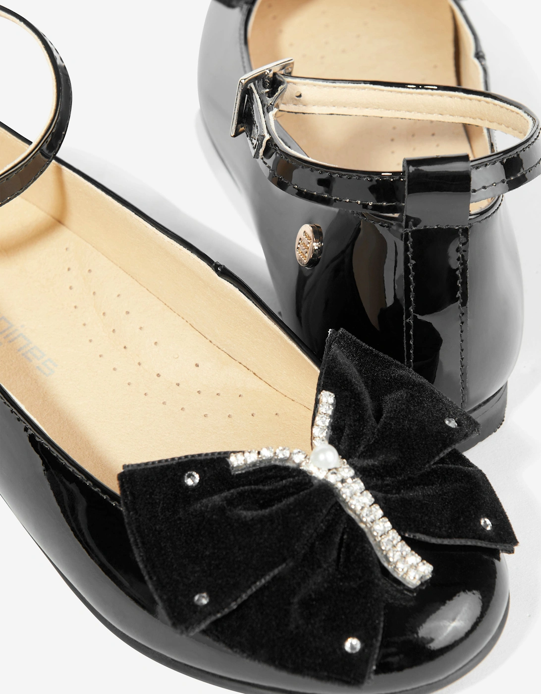Girls Patent Leather Bow Ankle Strap Shoes in Black