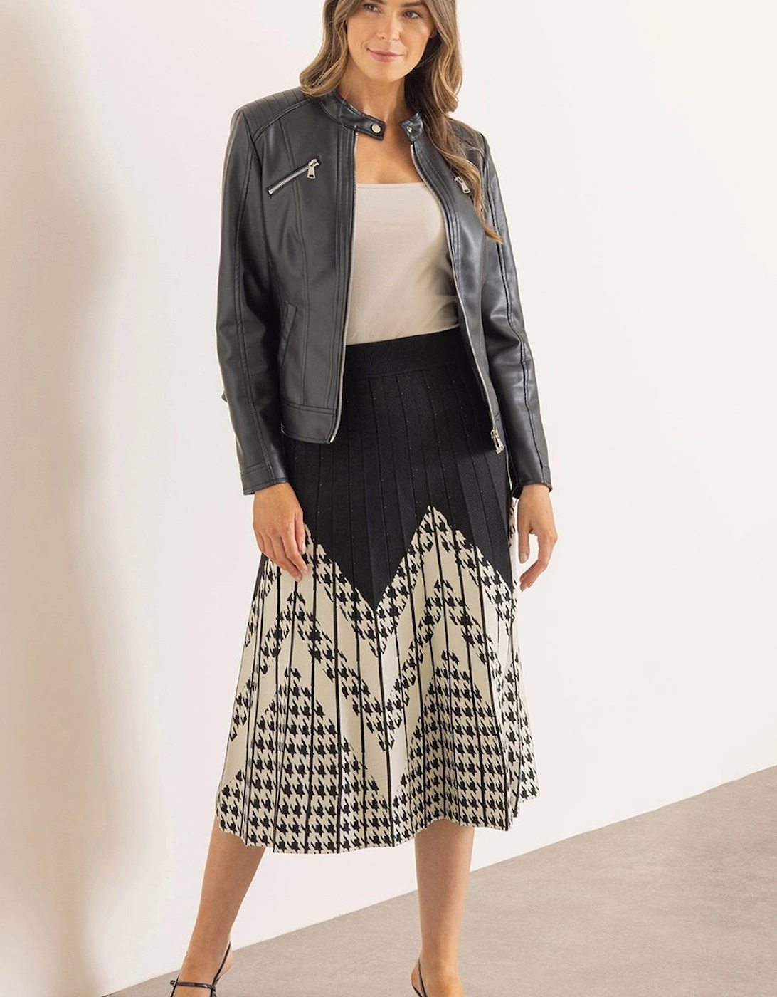 Pleated Dogtooth Chevron Knit Midi Skirt, 2 of 1