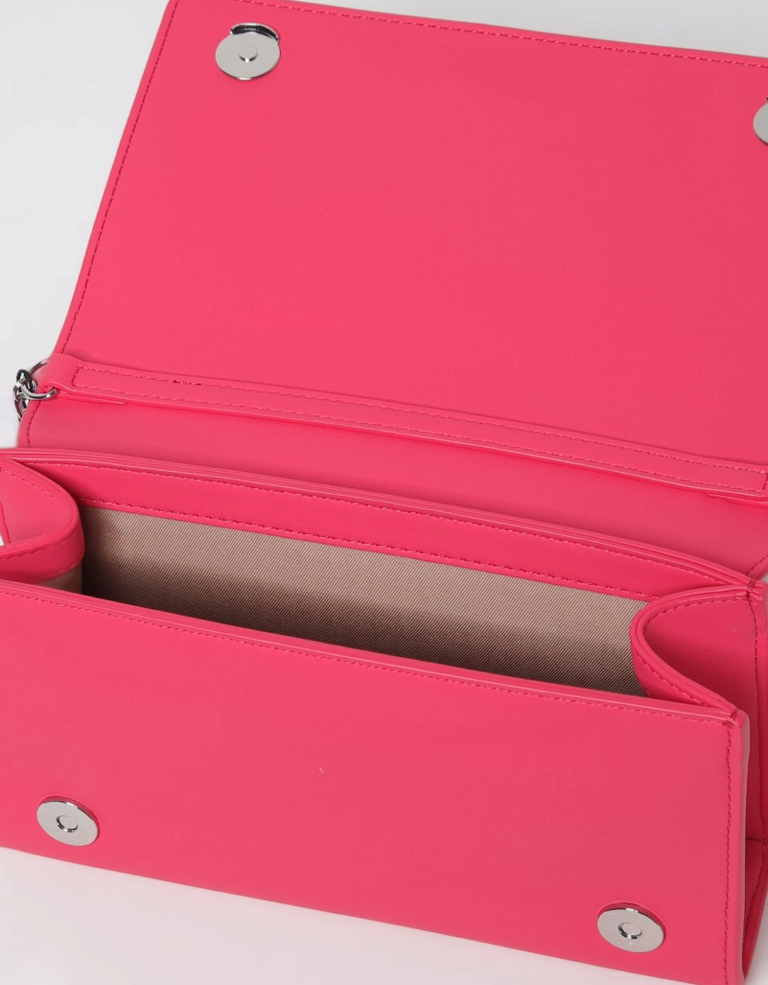 Love Clutch Chain Strap