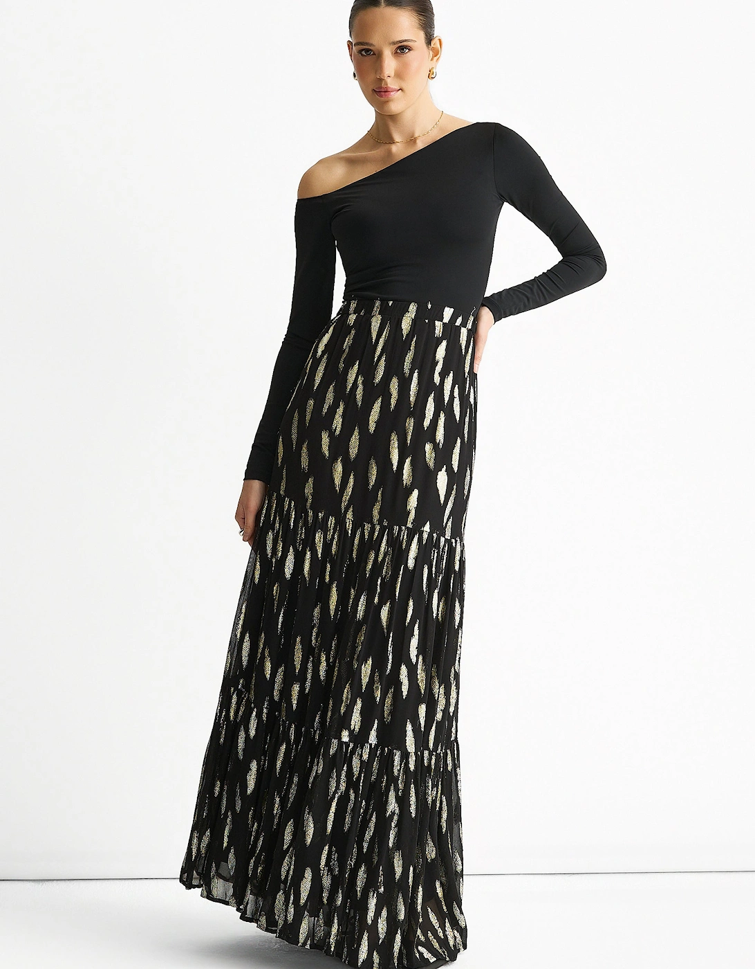Black Clipped Jacquard Tiered Maxi Skirt