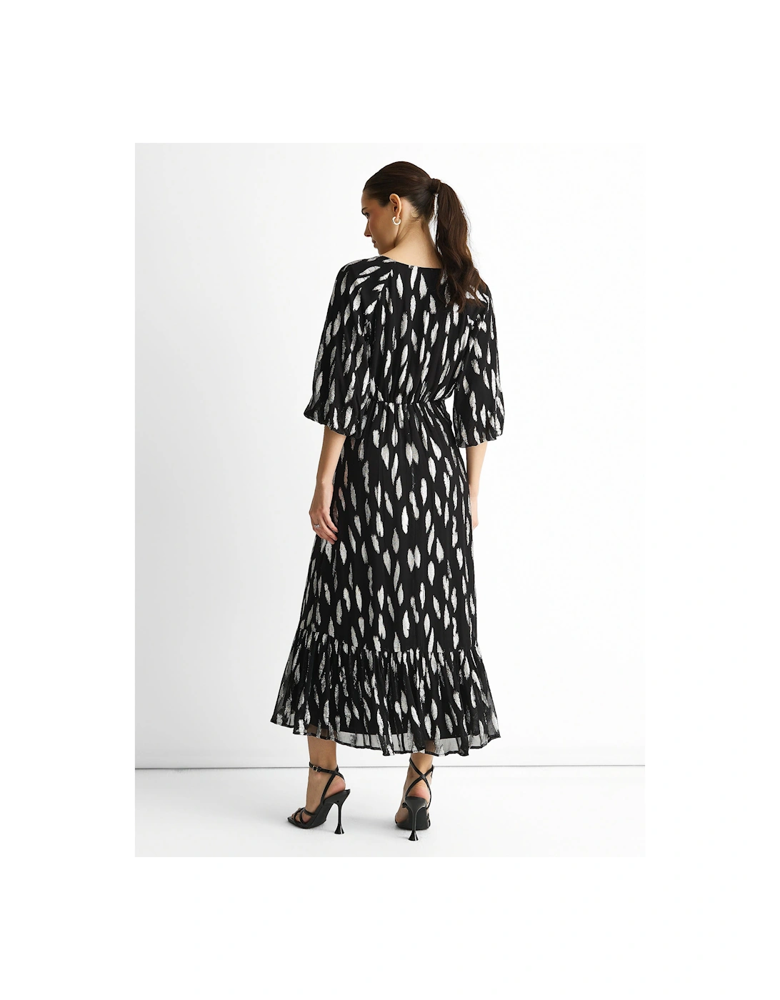 Black Viscose Clipped Balloon Sleeve Maxi Dress