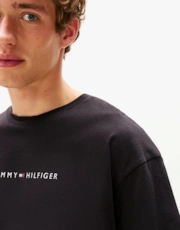 Thumbnail 4 of 4