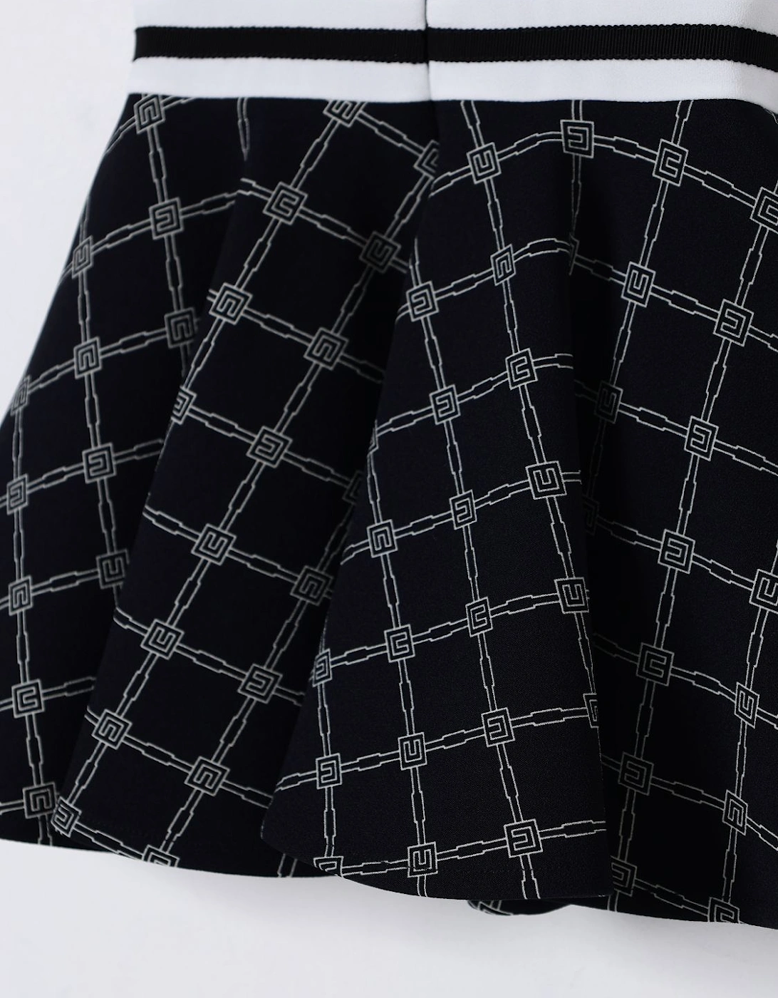 Geometric Print Knit Dress