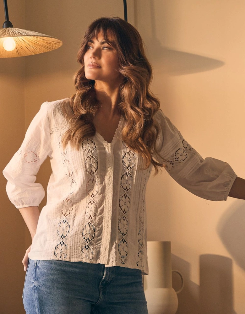 Lace Trim 3/4 Sleeve V-Neck Blouse