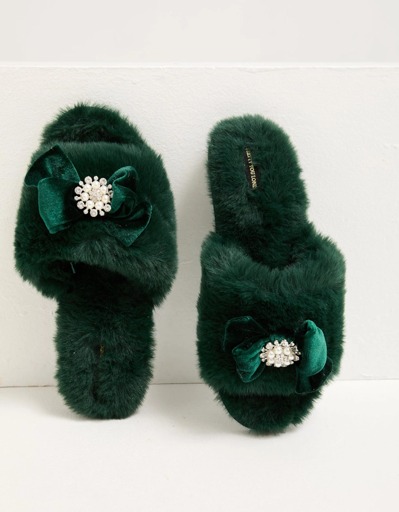 Anya Slippers in Green