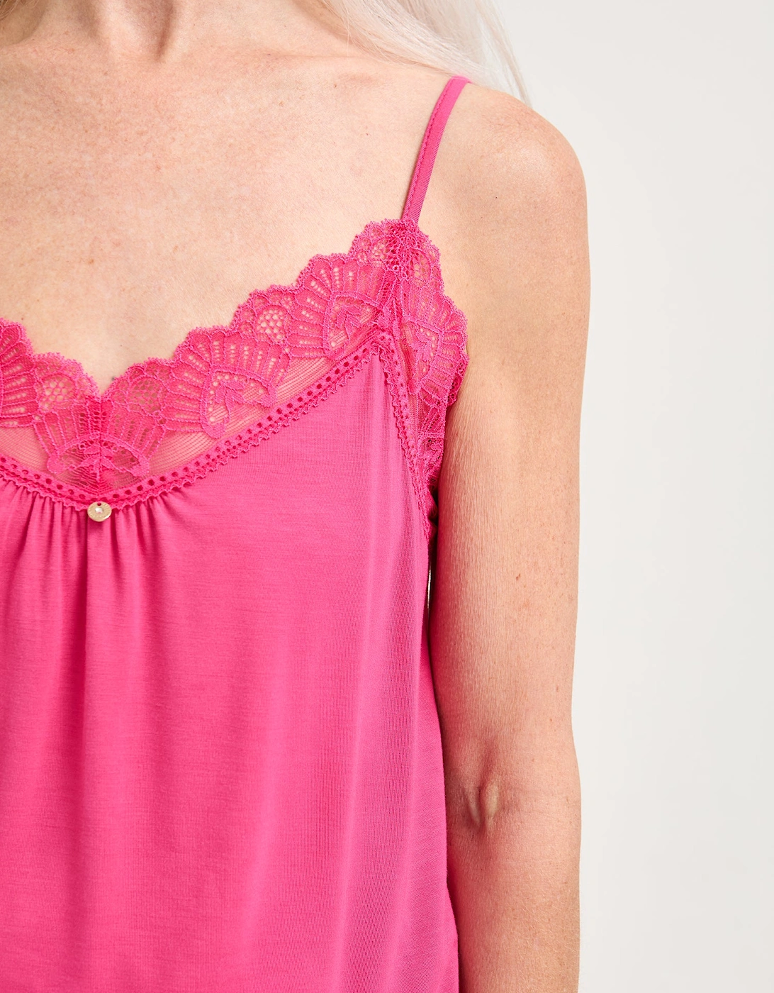 Bamboo Lace Cami Cropped Trouser Pyjama Set in Raspberry