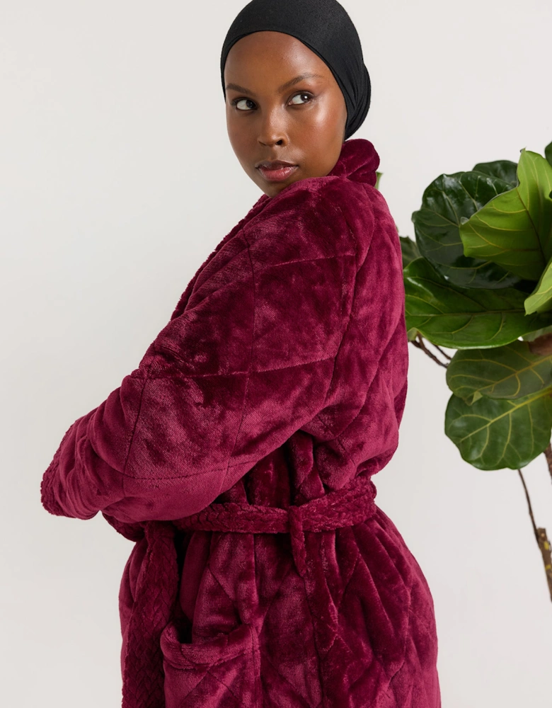 Quilted Velour Dressing Gown in Bordeaux