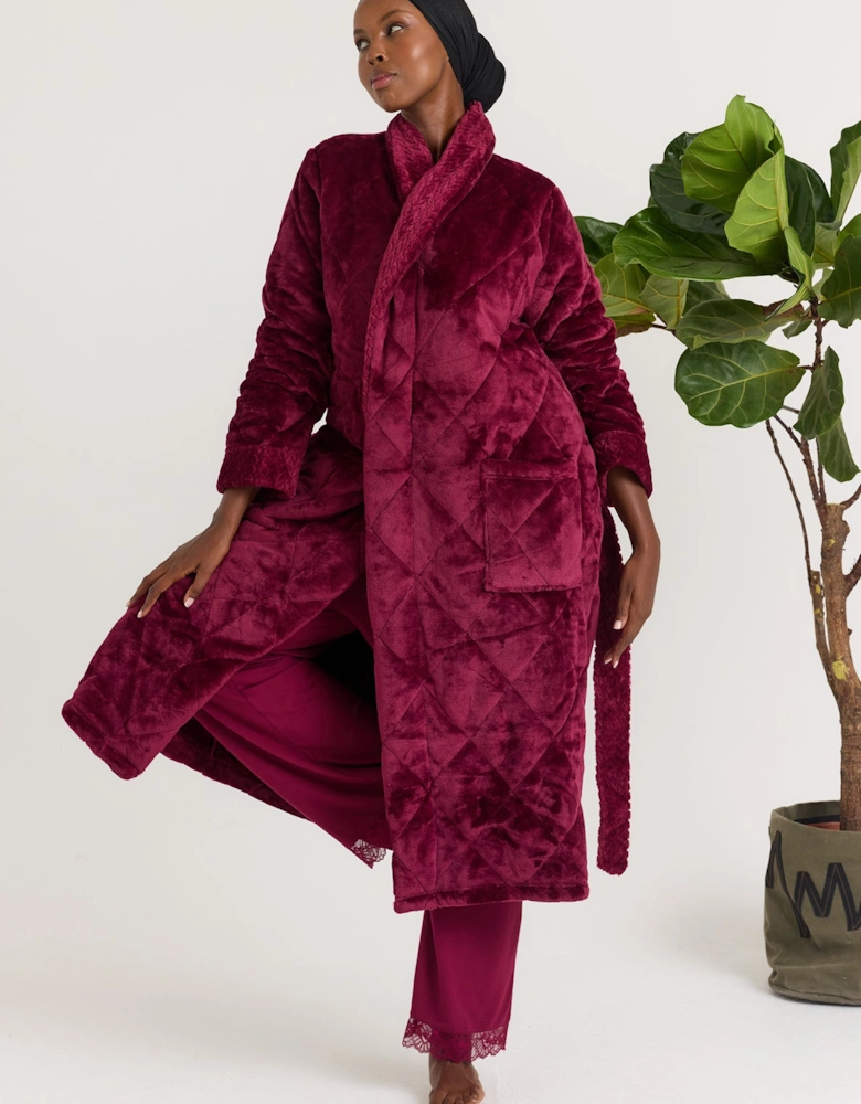 Quilted Velour Dressing Gown in Bordeaux