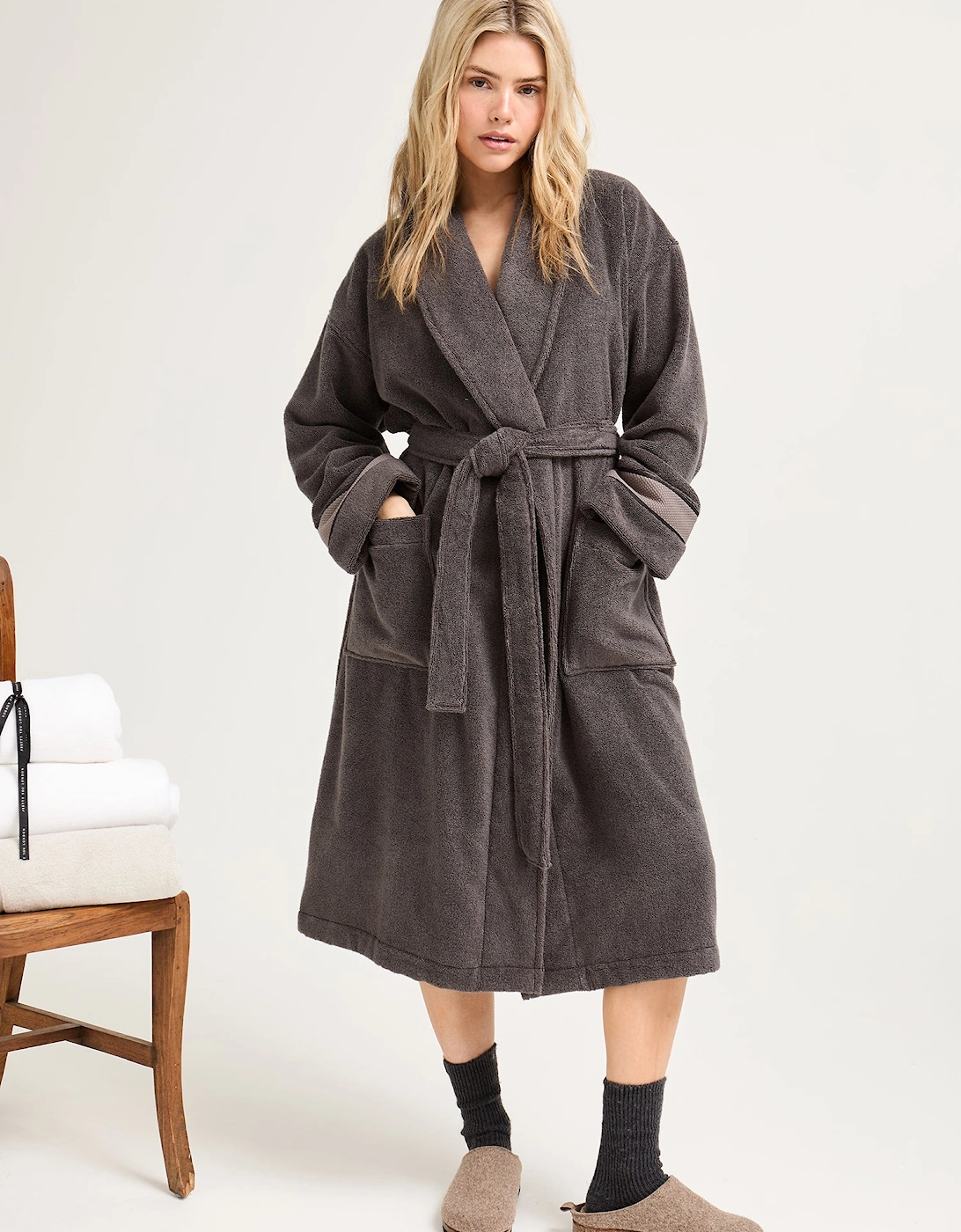 Bamboo Towelling Robe in Smoke Grey