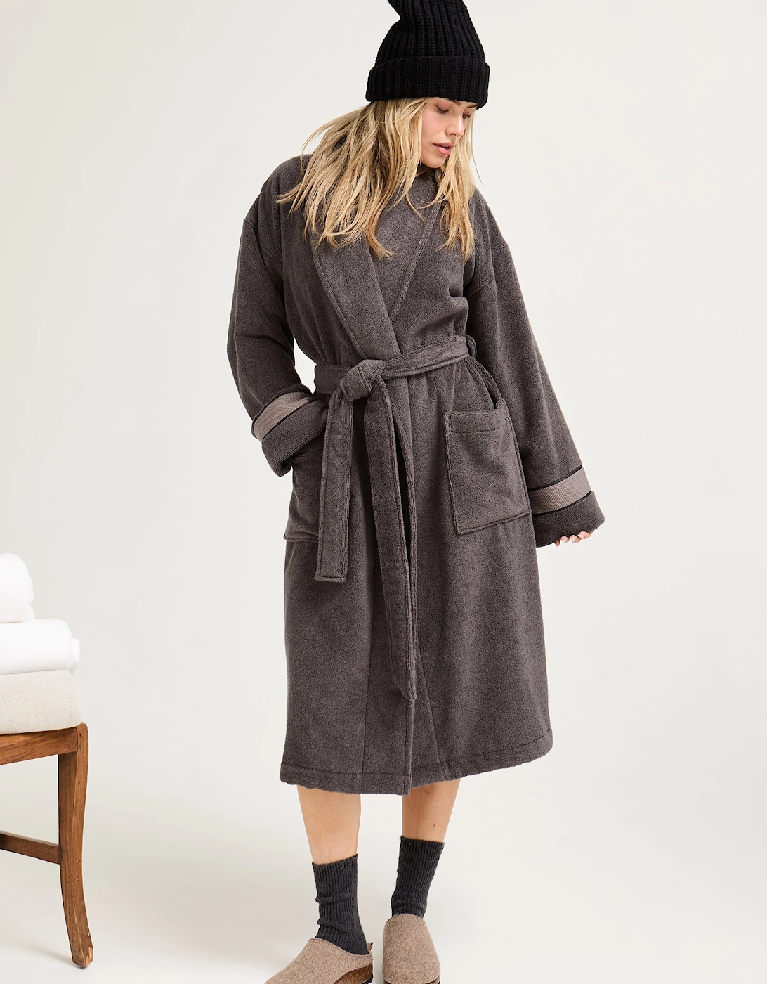 Bamboo Towelling Robe in Smoke Grey, 9 of 8