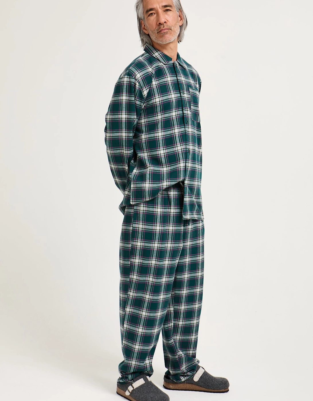 Plaid Pyjama Set in Green, 8 of 7