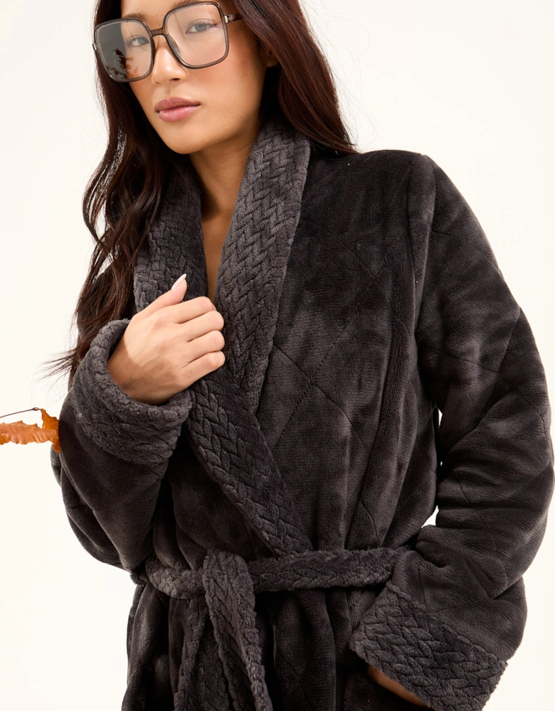 Quilted Velour Dressing Gown in Raven