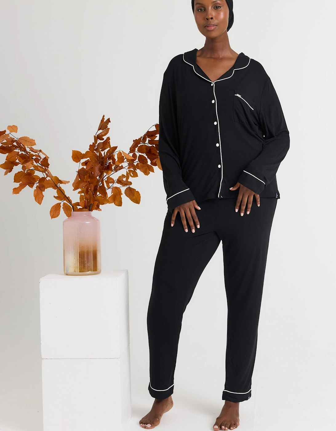 Bamboo Pyjama Set in Black