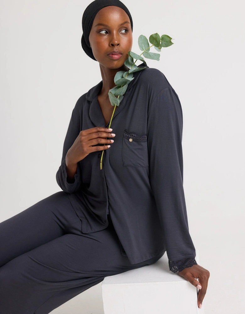 Bamboo Lace Pyjama Set in Raven