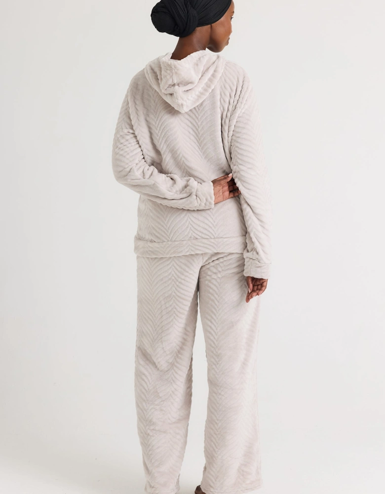 Cosy Chevron Lounge Suit in Almond