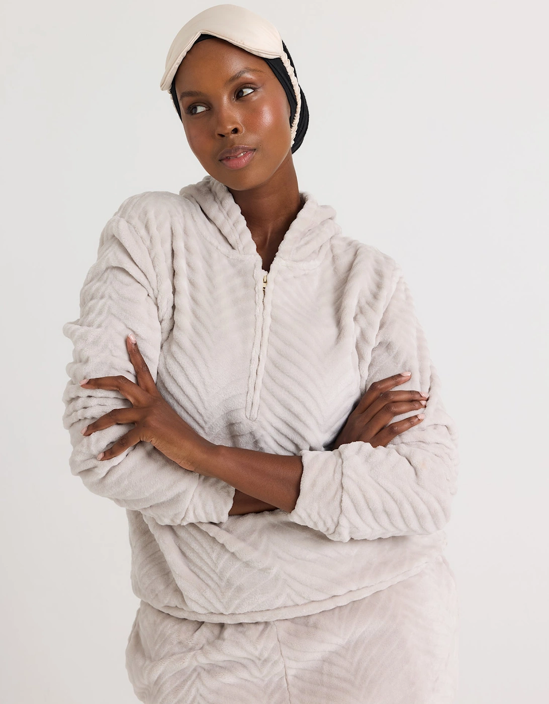 Cosy Chevron Lounge Suit in Almond