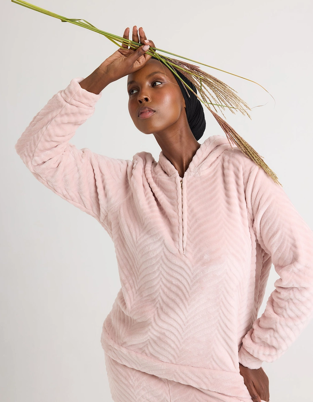 Cosy Chevron Lounge Suit in Rose
