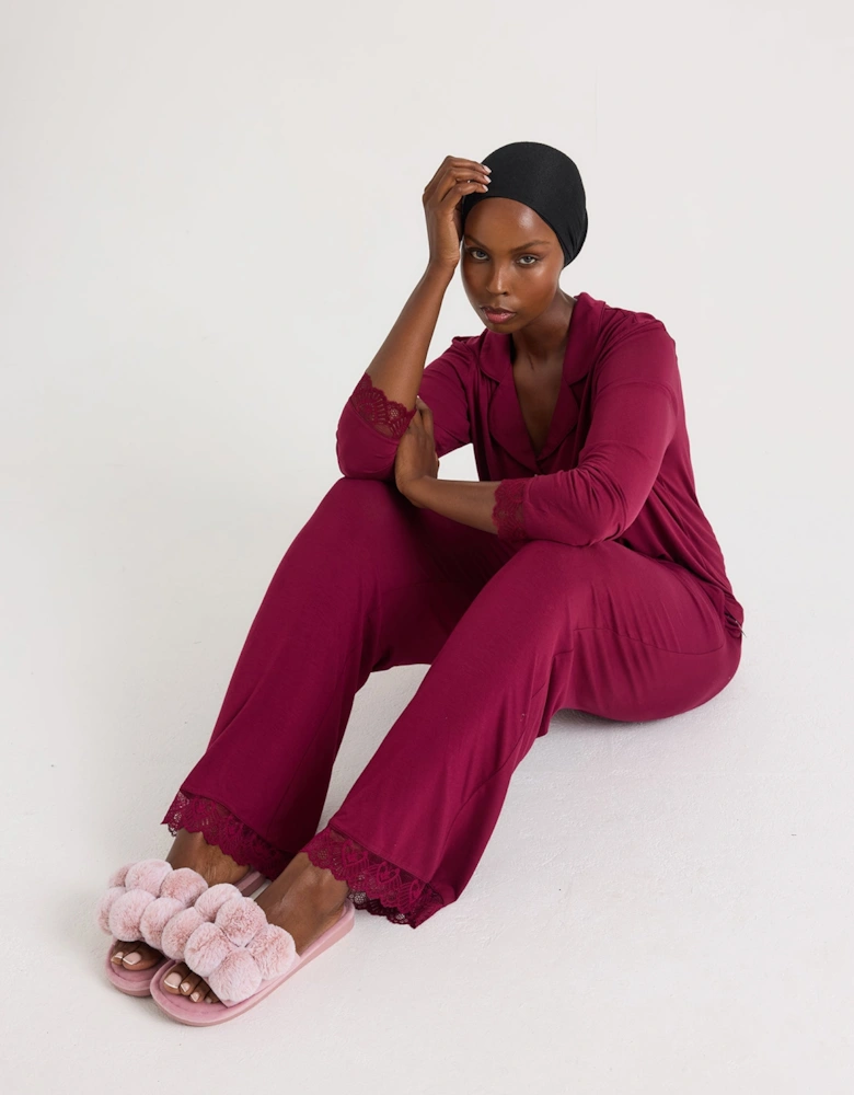 Bamboo Lace Pyjama Set in Bordeaux