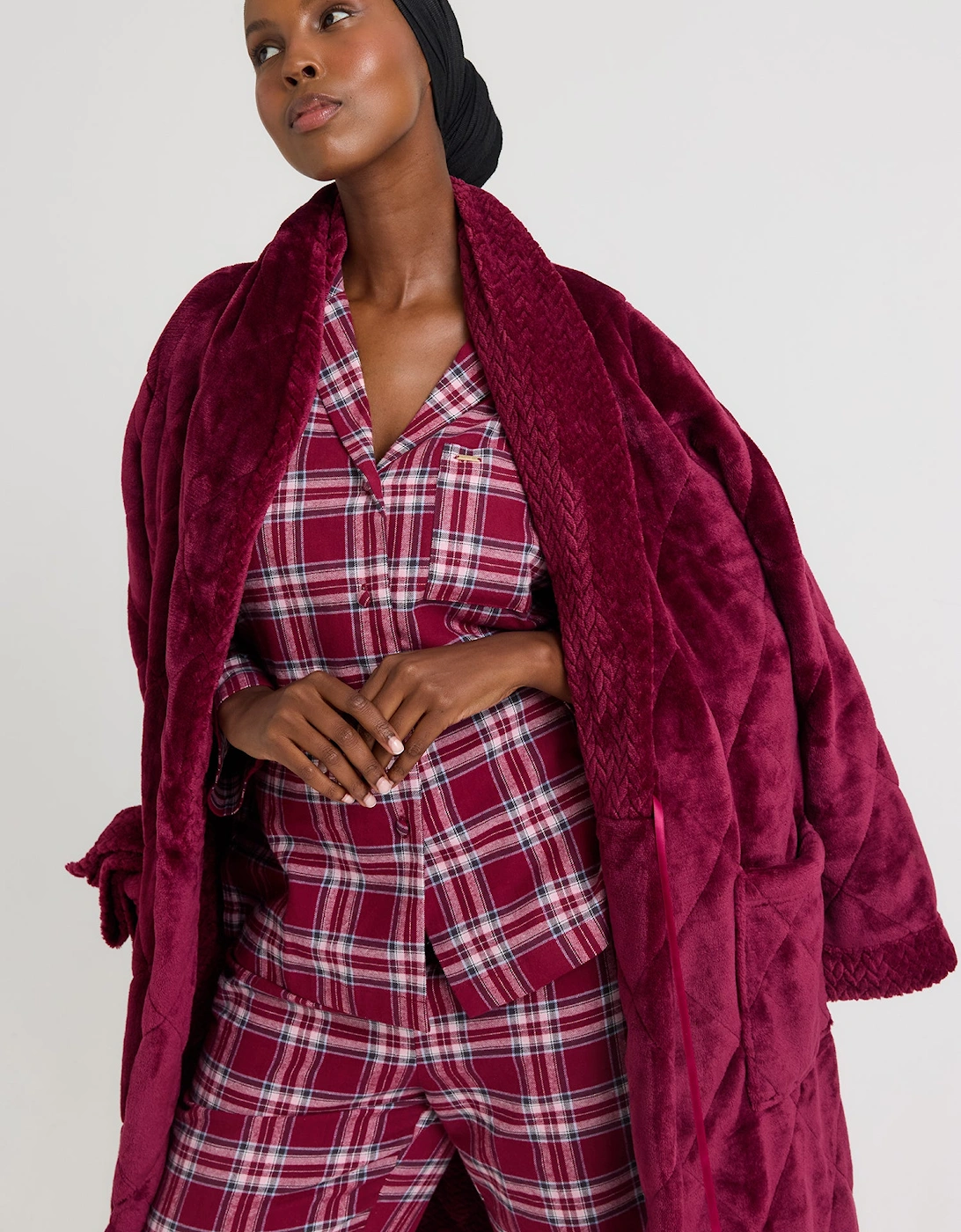 Plaid Pyjama Set in Bordeaux