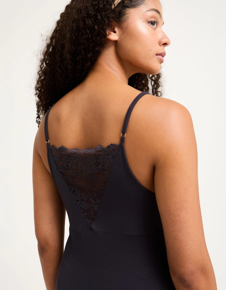 Bamboo Lace Midaxi Chemise in Raven