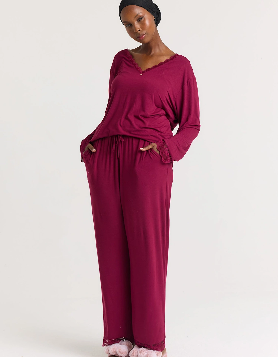 Bamboo Lace V-Neck Pyjama Set in Bordeaux, 7 of 6