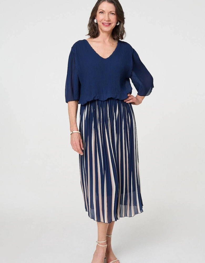 Striped Pleat 1/2 Sleeve Midi Dress