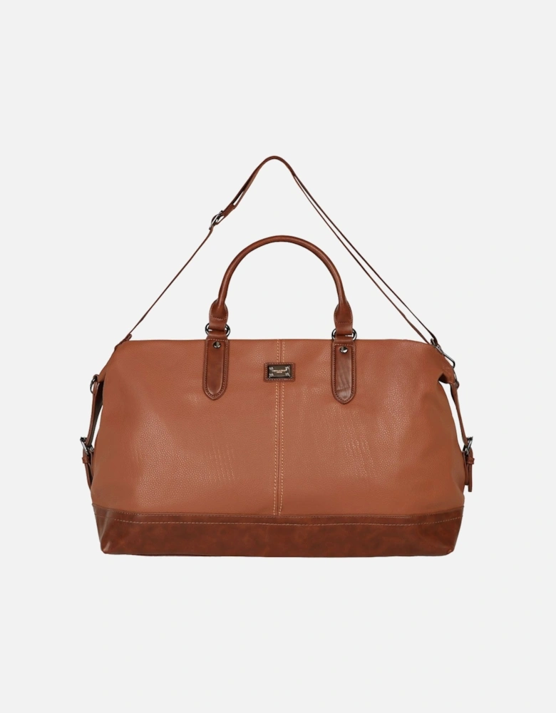 Spruce Holdall