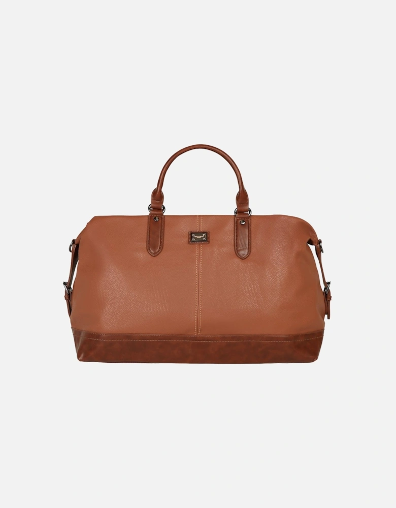 Spruce Holdall
