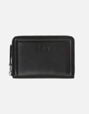 02 Black Lea