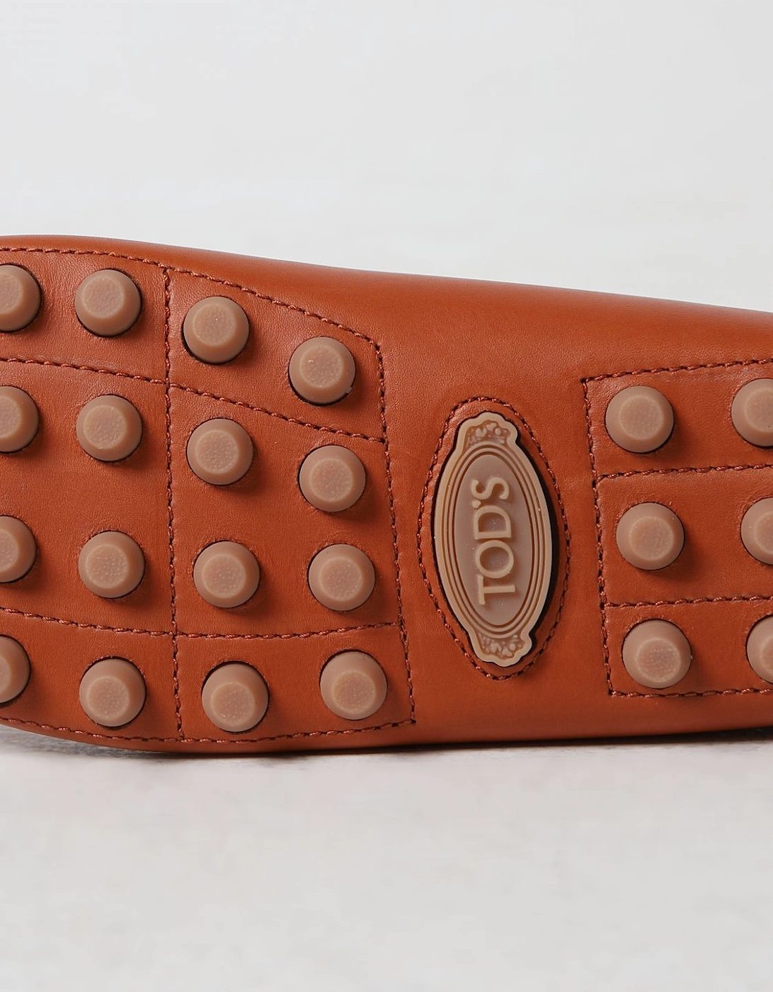 Gommino Driving Shoes Chain Detail