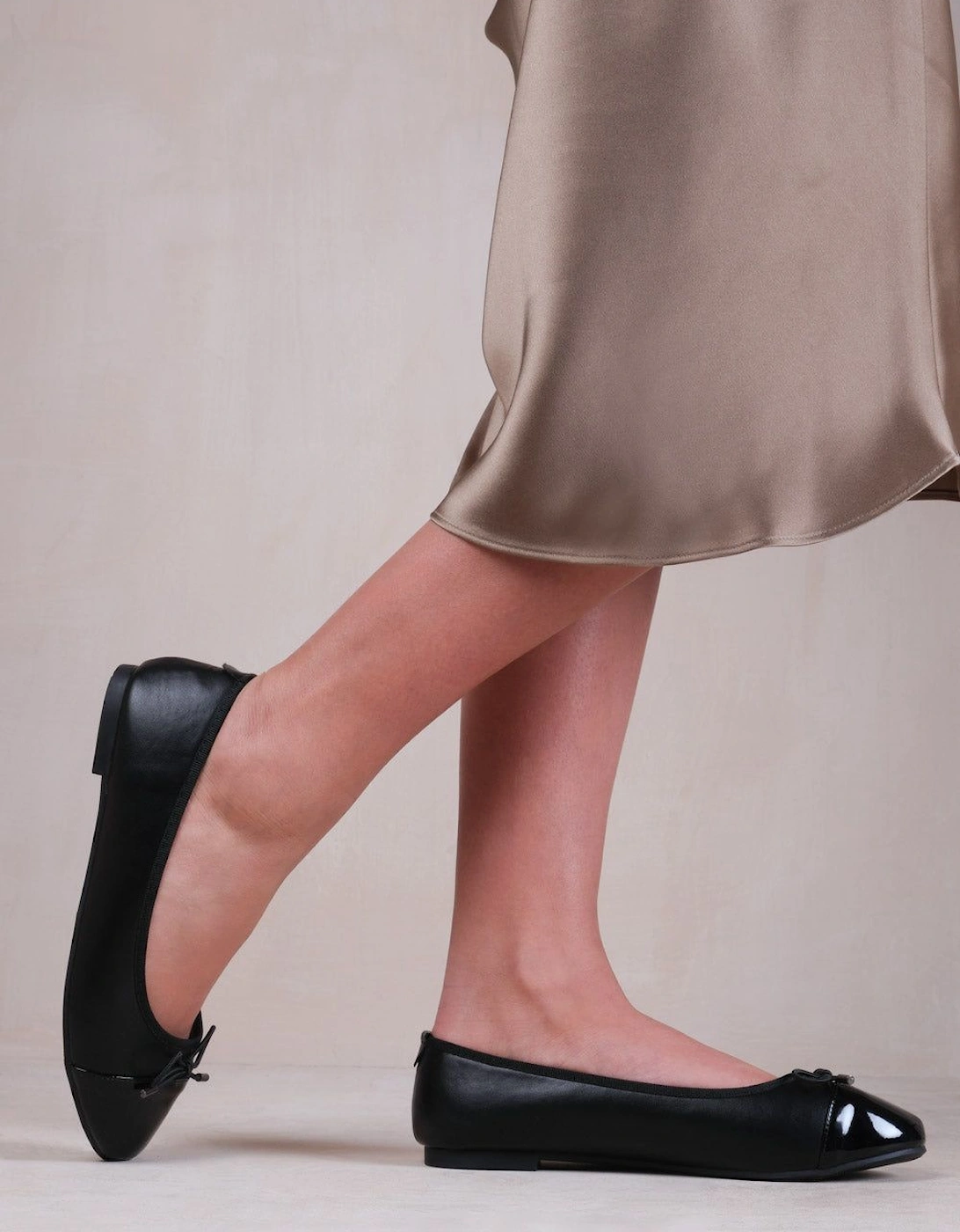 Janice' Ballerina Flats Extra Wide With Front Bow Detail, 2 of 1