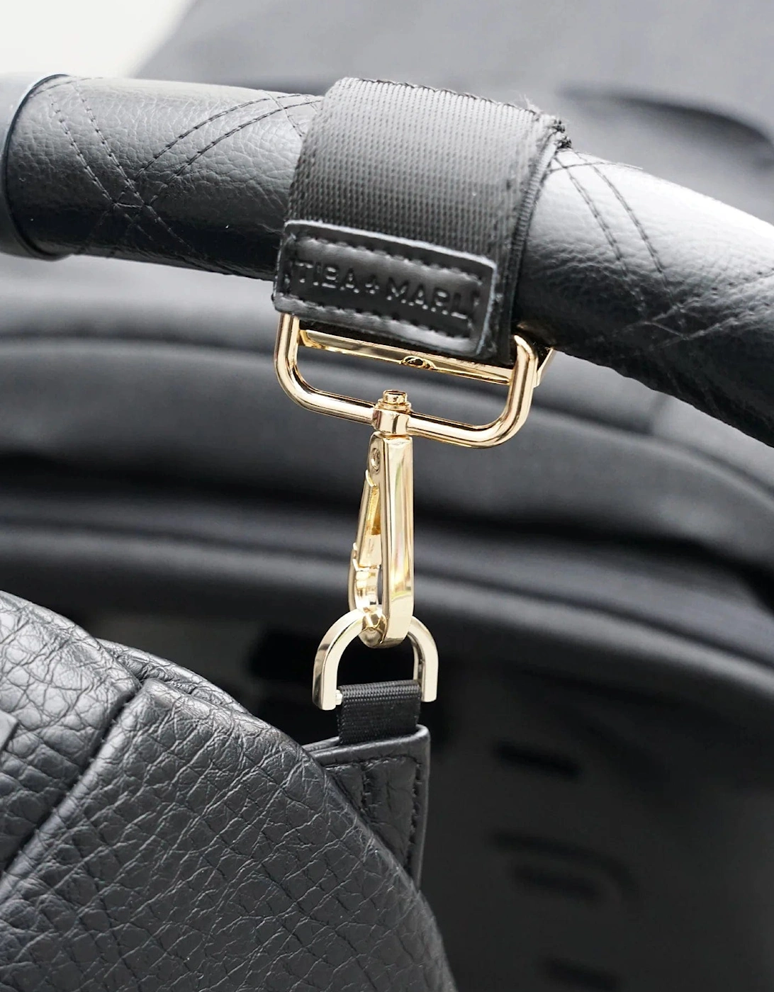 Baby Stroller Clips in Black/Gold