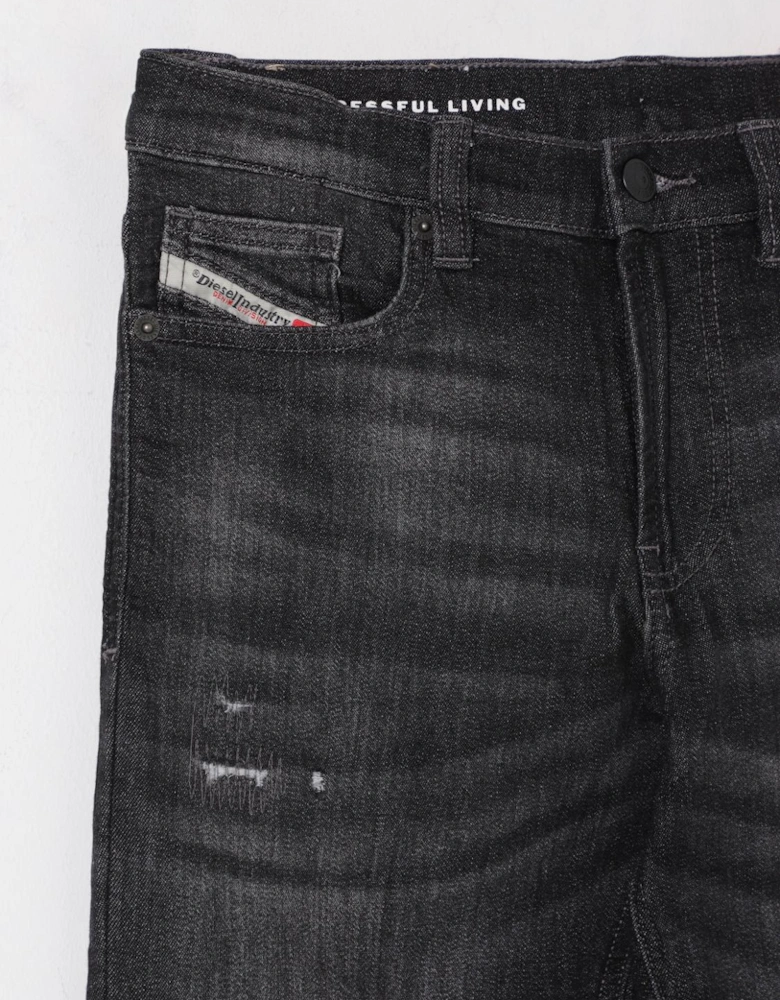 Ripped Detail Straight Leg Jeans