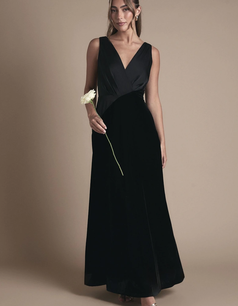 Velvet Contrast V Neck Full Skirt Maxi Bridesmaid Dress