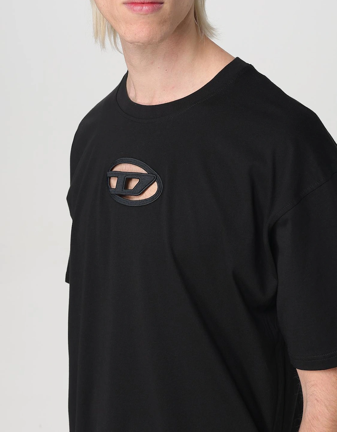 Cutout Logo Short Sleeve Tee